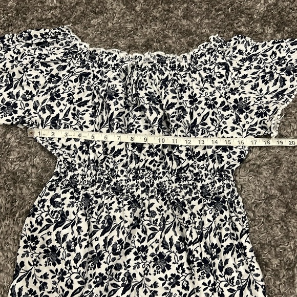 Kindred | Navy and White Floral Maxi Dress size Petite Large - Picture 10 of 13